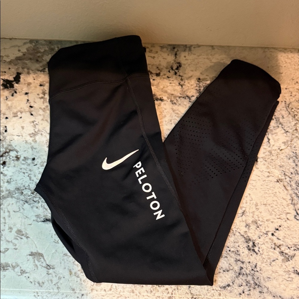 Nike x Peloton Leggings
